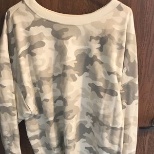 Women’s GAP camouflage sweater